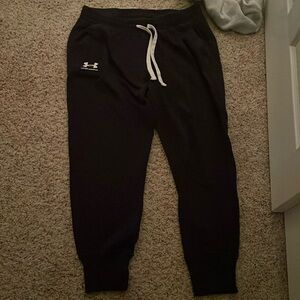 Black under amour joggers